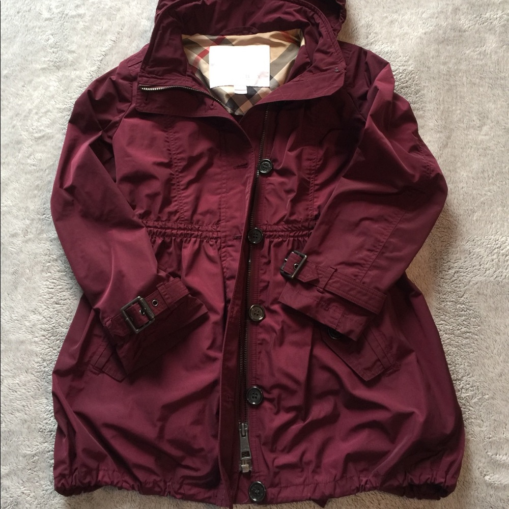 Burberry jacket size 6y girls